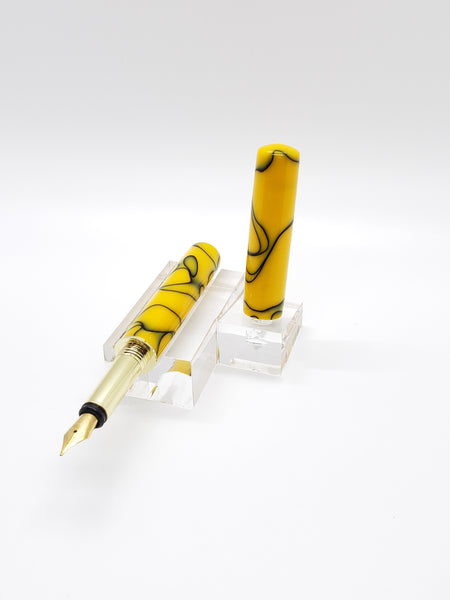 Fountain Pen - Closed end yellow acrylic
